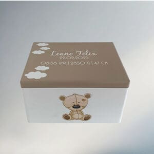 Erinnerungskiste personalisiert mit Teddybär-Motiv und Name des Babys