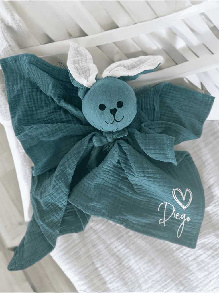 kuschelhase-musselin-personalisiert-diego.png kuschelhase-musselin-personalisiert-diego.png
