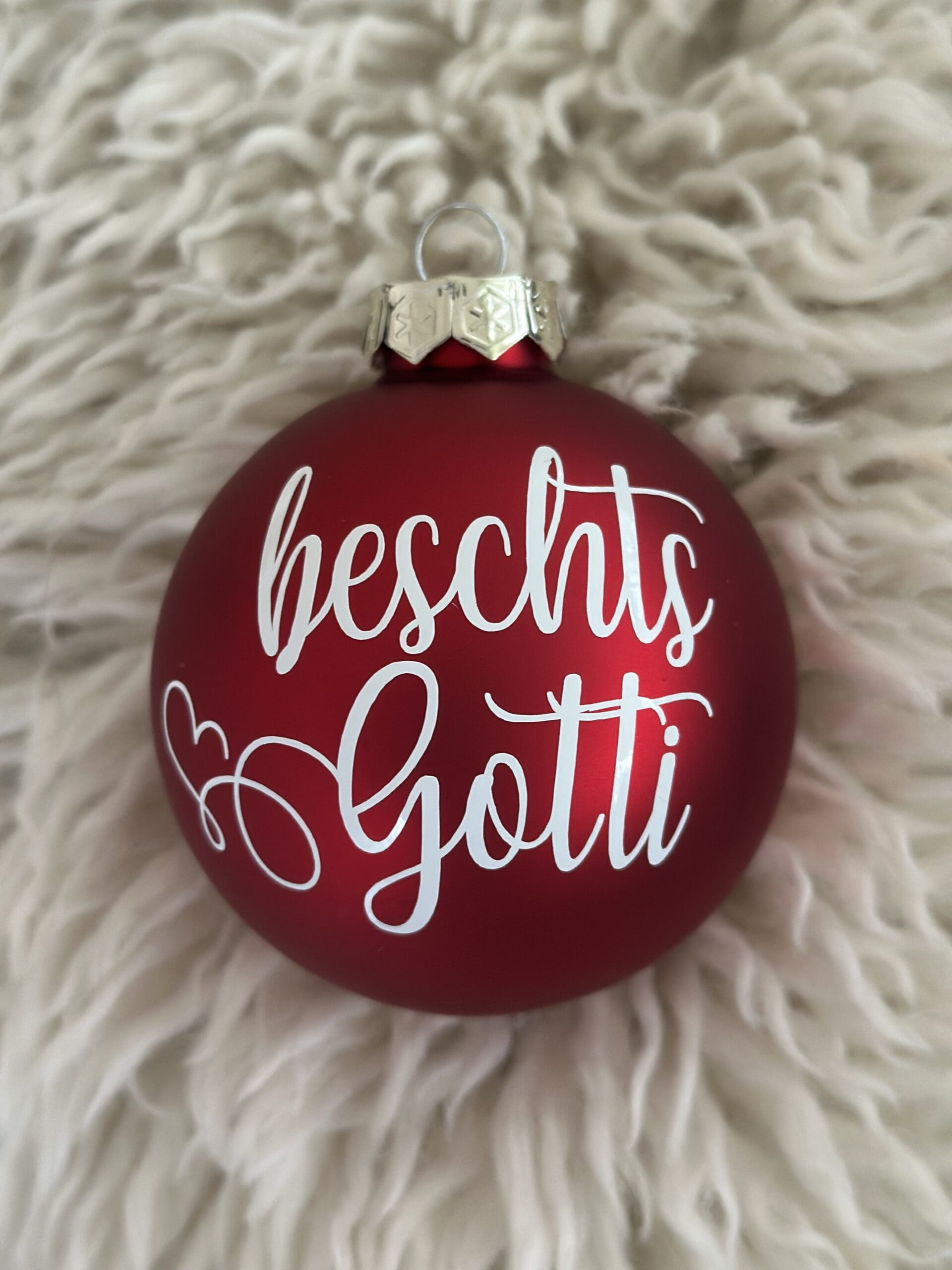weihnachtskugel-rot-matt-7cm-beschts-gotti.png weihnachtskugel-rot-matt-7cm-beschts-gotti.png