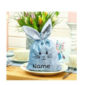 Osternest Hasensack aus Samt Blau – personalisiert mit Name, blauer Hasensack mit Namensaufdruck als Osternest für Kinder