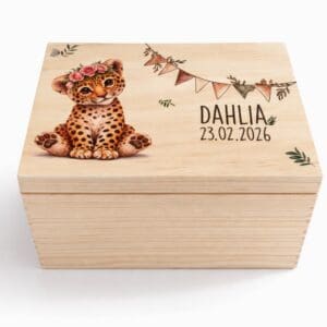 Erinnerungskiste personalisiert Leopard – Holzkiste mit Name Dahlia und Geburtsdatum als Geschenk zur Geburt