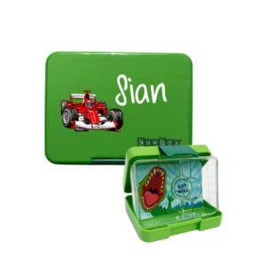 Yumbox Snack S grün Dino personalisiert mit Name Sian und Rennauto Motiv für Kinder