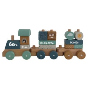 Holzeisenbahn blau grün für Kinder personalisiert mit Name und Geburtsdaten aus Holz